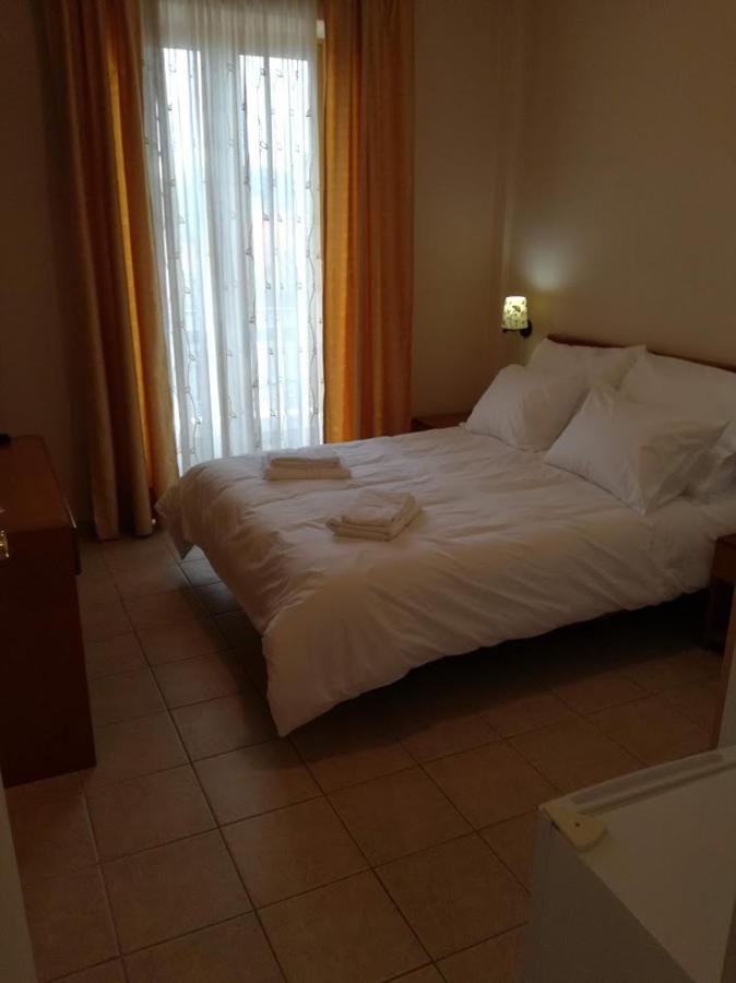 Parnon Hotel Agios Petros  Exteriör bild