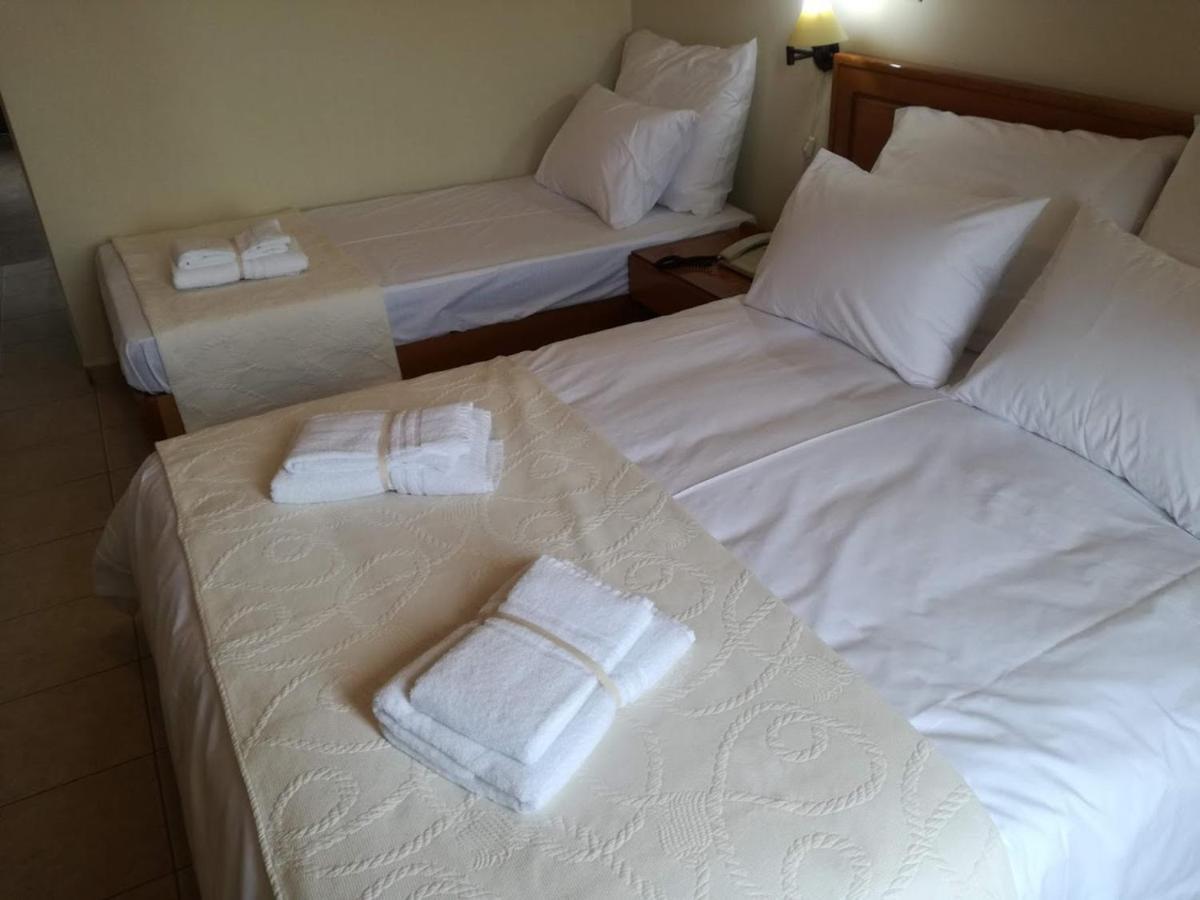 Parnon Hotel Agios Petros  Exteriör bild